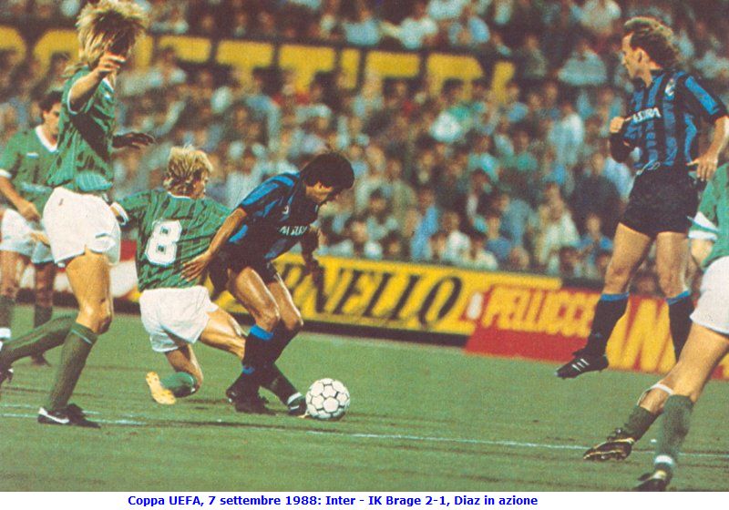 LE PRIME PAGINE DELLA....GAZZETTA: La Gazzetta dello Sport, 24 Febbraio 1988! Goal di Madjer (Algeria) in Germania Ovest-Algeria 1-2