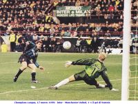 Champions League, 17 marzo 1999:  Inter - Manchester United, 1-1 il gol di Ventola