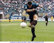 Campionato, 29 agosto 1999: Inter - Verona, 3-0 il secondo gol  di Vieri