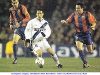Champions League, 18 febbraio 2003: Barcellona - Inter 3-0, Morfeo tra Cocu e Xavi