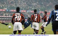 Campionato, 21 febbraio 2004: Milan - Inter 3-2, C. Zanetti segna il gol dello 0 a 2