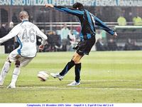 Campionato, 21 dicembre 2005: Inter - Empoli 4-1, il gol di Cruz del 2 a 0
